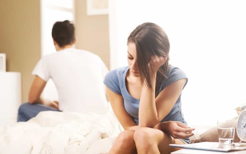 9 أسباب للخوف من الالتزام العاطفي عند الرّجل وعلاجه