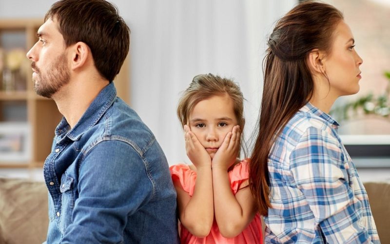 7 طرق تساعد الأطفال على تخطّي أزمة الطّلاق